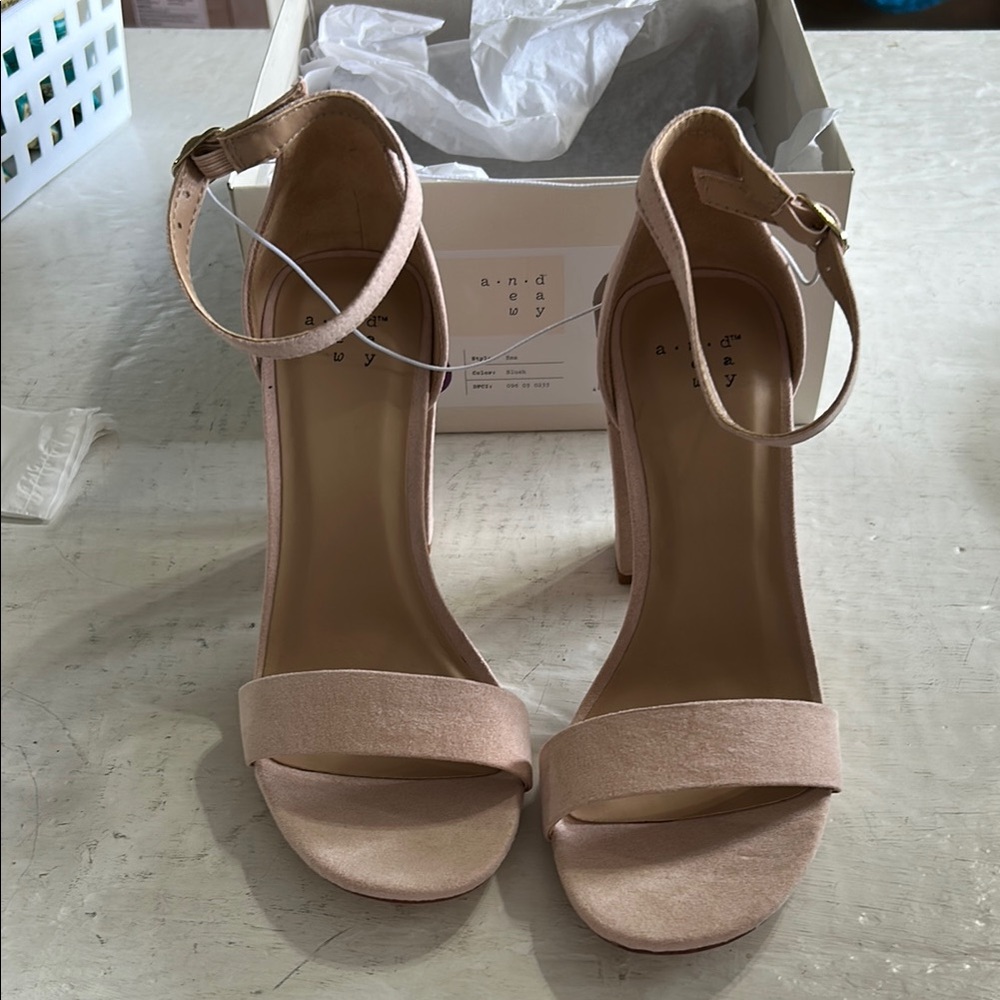 Women's Pink Heeled Sandals